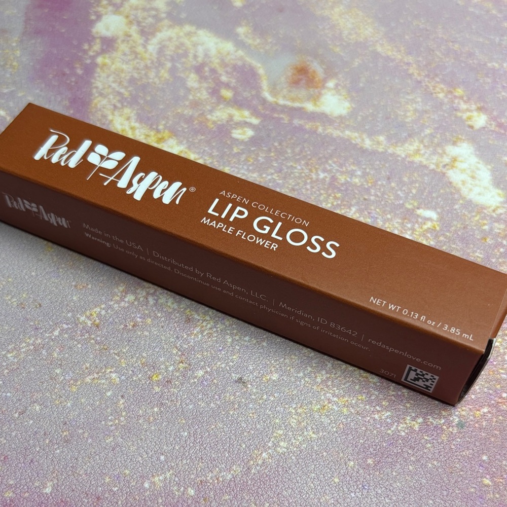 Red Aspen Maple Flower Lip Gloss - Brown